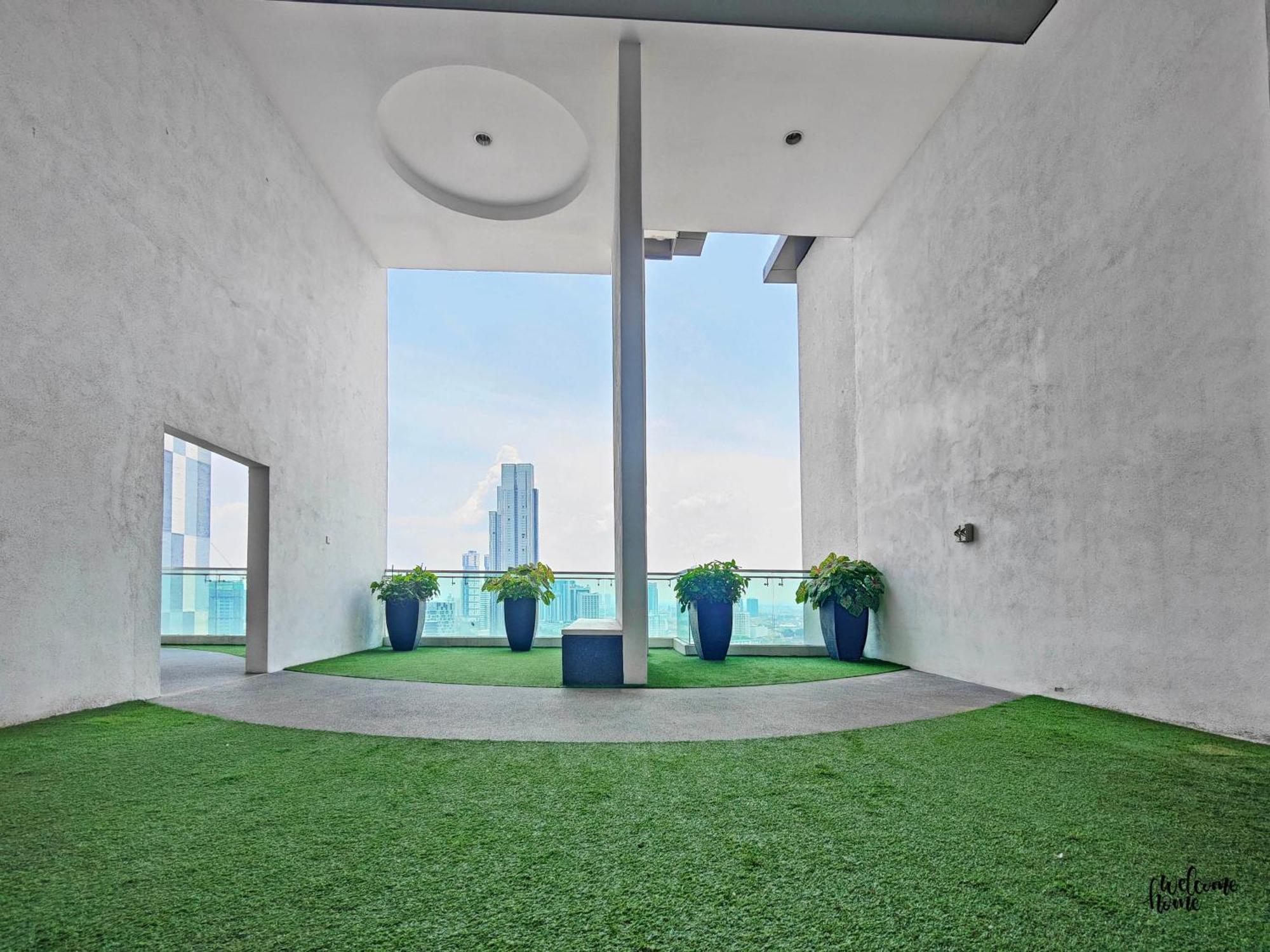 Paragon Suites Ciq Homestay By Welcome Home Johor Bahru Exterior photo