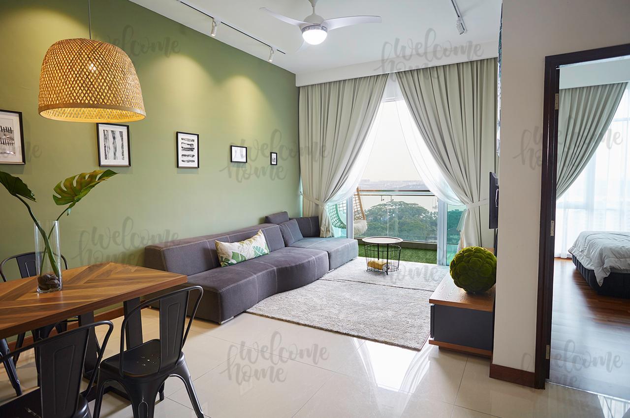 Paragon Suites Ciq Homestay By Welcome Home Johor Bahru Exterior photo