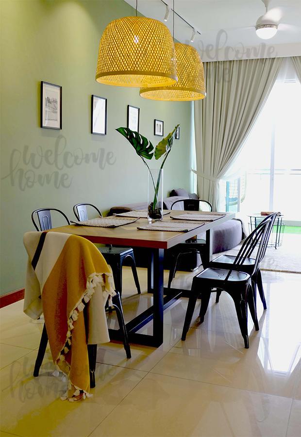Paragon Suites Ciq Homestay By Welcome Home Johor Bahru Exterior photo